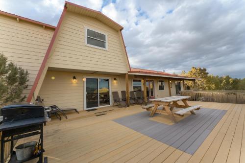 Gallery image of Hillside Cabin~Williams & Grand Canyon Destination in Williams