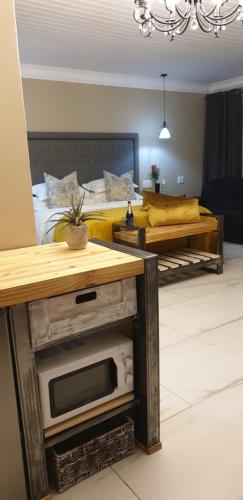 Dapur atau dapur kecil di Aloe View Guesthouse