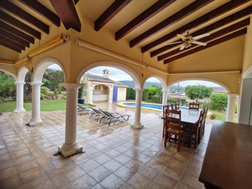 Villa Zayas