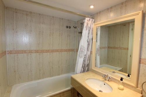 Apartamento planta baja en la playa de Javea, reserva minima 10 noches