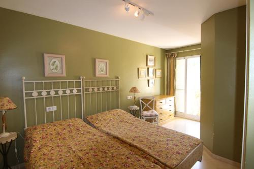 Apartamento planta baja en la playa de Javea, reserva minima 10 noches