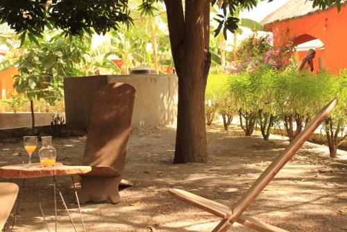 Un jardín fuera de B & B Mariamacounda