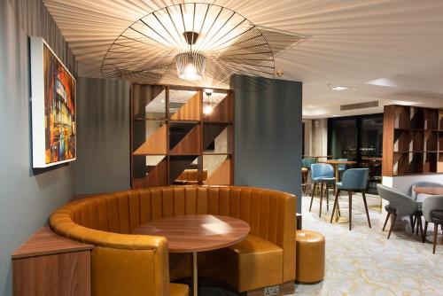 Crowne Plaza Manchester City Centre, an IHG Hotel Image