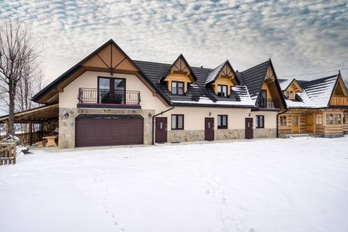 Domek u Świerków - apartamenty z aneksami i pokoje blisko Term Chocholowskich