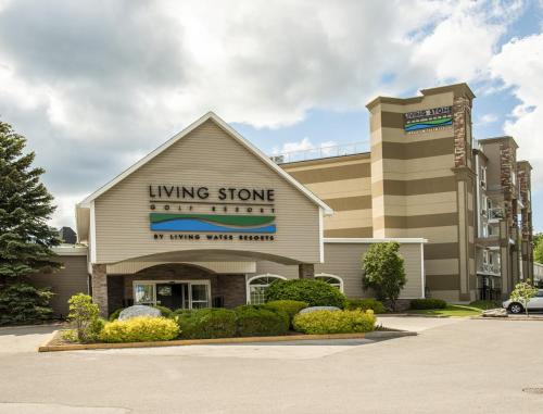 All-season Family Resort Condos in Heart of Southern Ontario #2