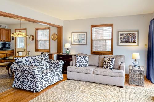 Chickadee Bay House – Photos 3