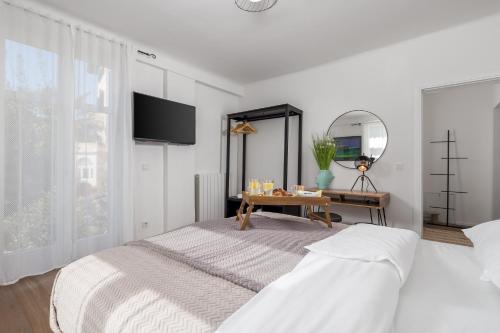 Apartman Rhea