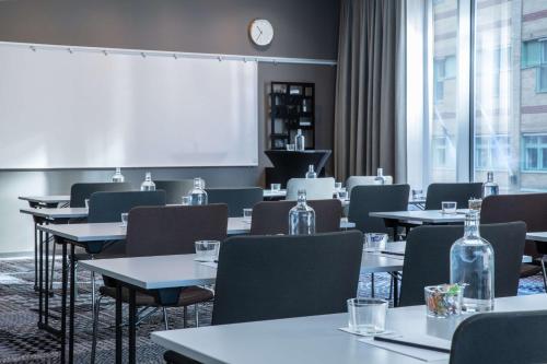 Kawasan bisnes dan/atau bilik persidangan di Radisson Blu Metropol Helsingborg