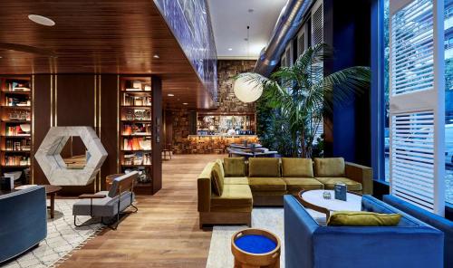Radisson Blu 1882 Hotel, Barcelona Sagrada Familia Image