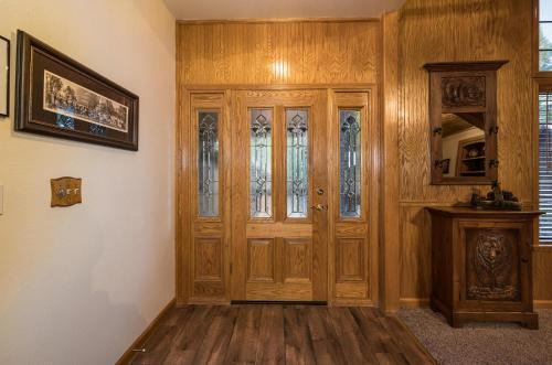 Rock Front Lodge – Photos 3