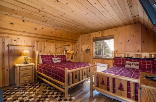 Säng eller sängar i ett rum på Yosemite Vista