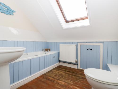 Un baño de The Pound