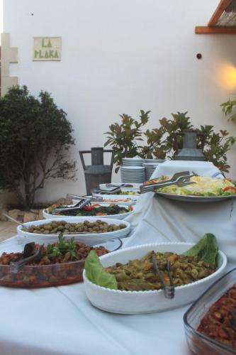 Makanan di atau berdekatan hotel