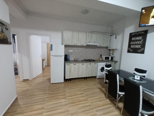 Apartament ROXY cu 3 camere, Mamaia Nord – Updated 2024 Prices