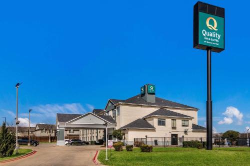Fotografie z fotogalerie ubytování Quality Inn & Suites v destinaci Fort Worth