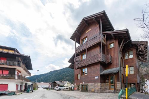 Vue générale sur la montagne ou vue sur la montagne depuis l'appartement