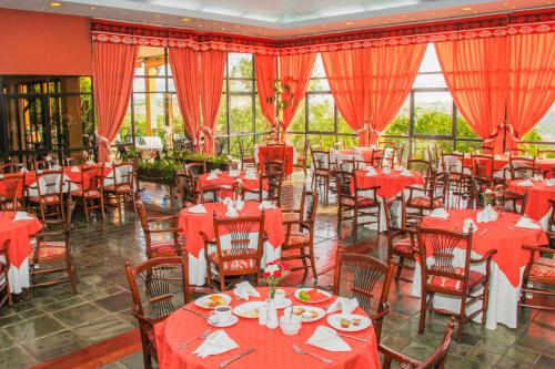 Εστιατόριο ή άλλο μέρος για φαγητό στο Hotel Los Parrales