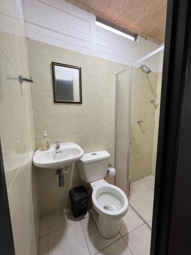 302 Bonito Apartamento para 3 Excelente precio y ubicacion tesisinde bir banyo