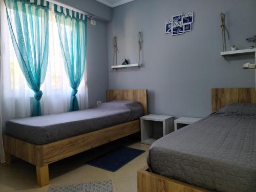 Fancy Summer Sea View Apartment - Image 4
