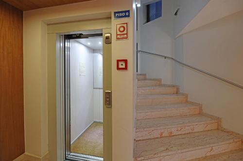 FLH Sá da Bandeira Modern Apartment