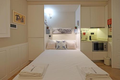 FLH Porto Ribeira Typical Studio