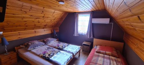 Adler vendégház horgász nyaraló 5502 Gyomaendrőd, Bónom zug Hrsz.8849 kép - 3