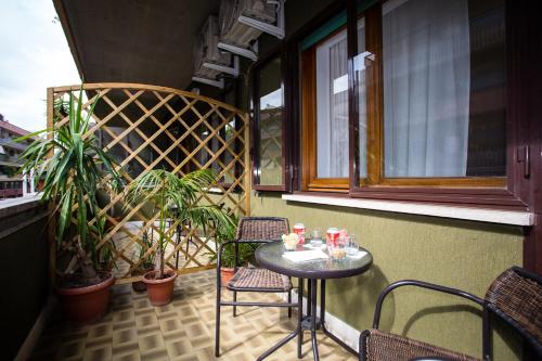 Trastevere's Friends