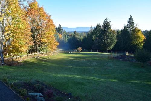 Gallery image of Shawnigan Hills Guest Suite in Shawnigan Lake