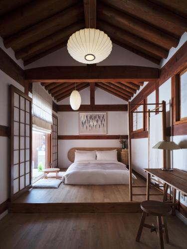 首爾 Nuilestay Gorgeous Hanok Near Gyeongbokgungpalace 22 年最新房價