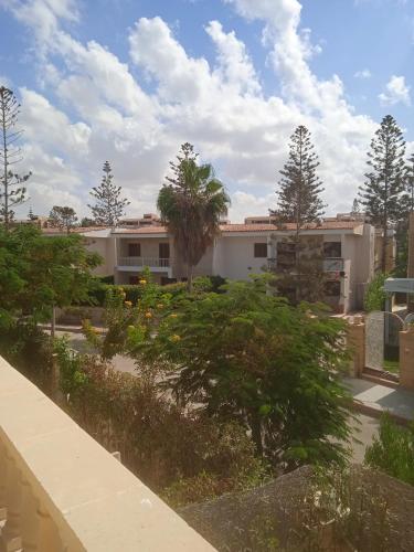 Budova, kde se vila nachází