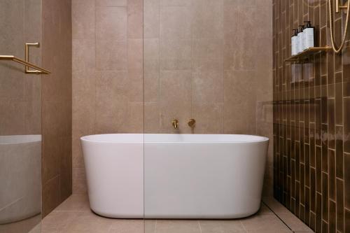 Mercure Melbourne Doncaster Image