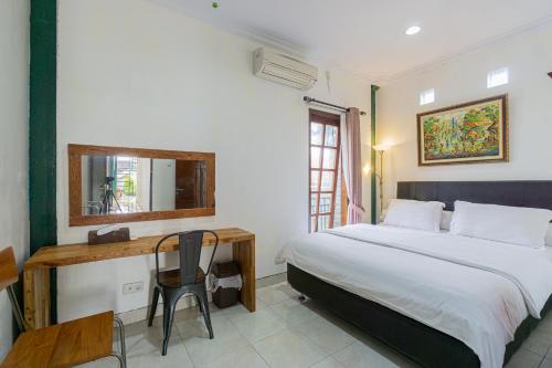 Katil atau katil-katil dalam bilik di Omah Gerjen 29 by Bukit Vista