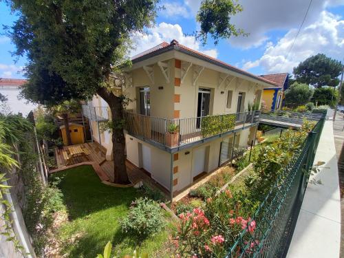 VILLA DEGANNE T2 Plein sud