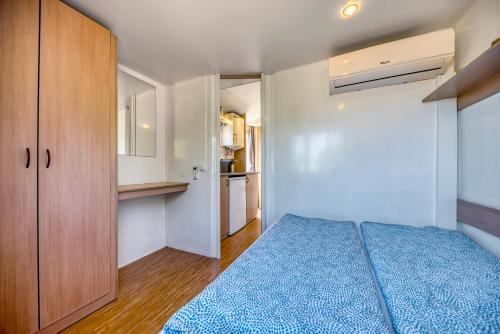 Casa Amarela-Tiny House with fantastic view-pool and close to the beaches