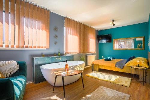 Χώρος καθιστικού στο Eger's Flow Apartment