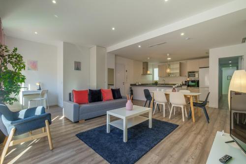 Modern, Stylish Apartment