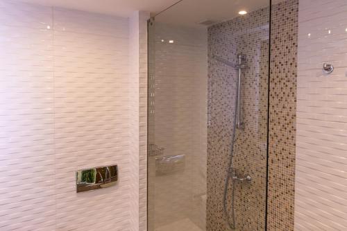 Stylish 1 Bedroom Apartment - 500m from the beach