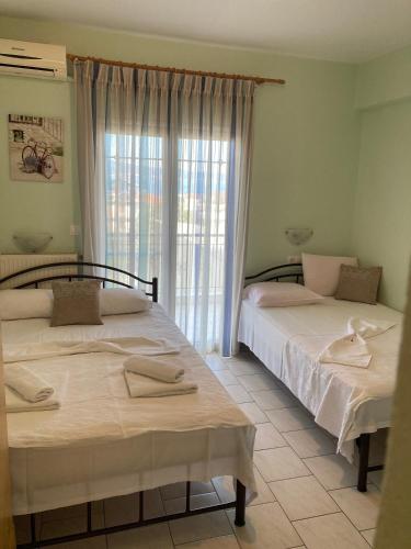 Φωτογραφία από το άλμπουμ του Panorama rooms στον Σταυρό