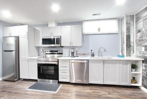 LUXURIOUS UNIQUE GUEST SUITE – Photos 2