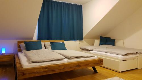 Postel nebo postele na pokoji v ubytování Veritas House