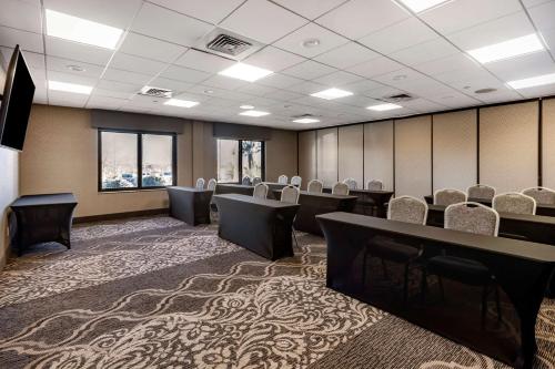 a conference room with chairs and tables in it at Best Western Plus Las Vegas South Henderson in Las Vegas