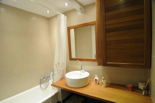 LOVELY QUIET HOUSE WITH GARDEN