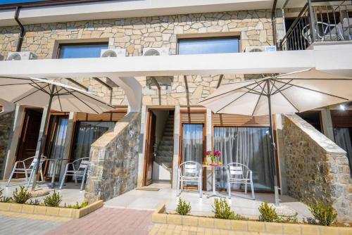 Gallery image of Stone Suites in Pefkohori