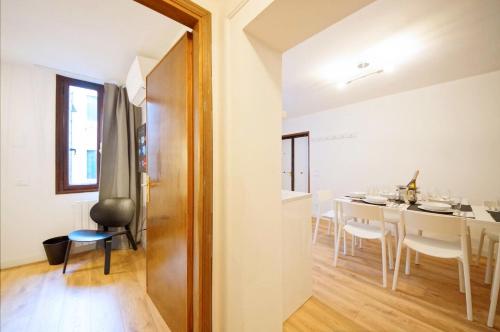 Calle dei Fabbri Apartment Marble photo 29
