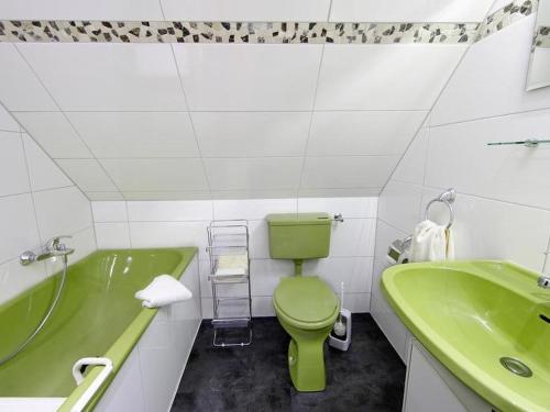 Phòng tắm tại Landhaus Sauerlandblick