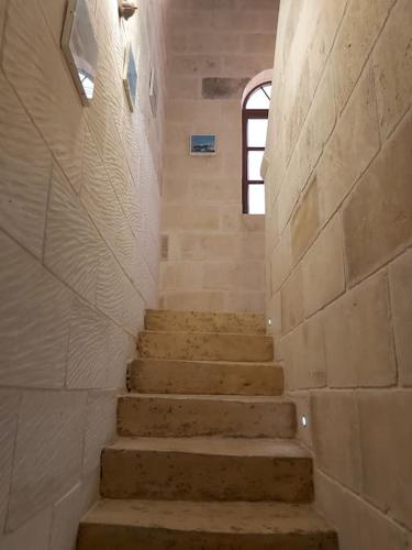 Galería fotográfica de Charming house of character with pool and jacuzzi en Qala