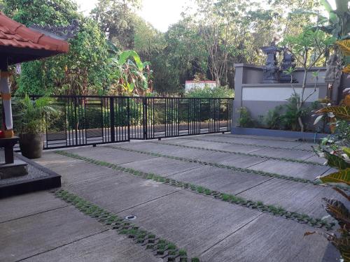Um jardim em Griya Bun Sari