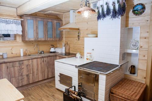 Dapur atau dapur kecil di Chata pod stokiem