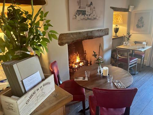 Zona de estar de The Swan Inn Swinbrook