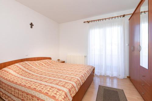 2-Bedroom Krk Apartment - Near Krk Beaches & Town!